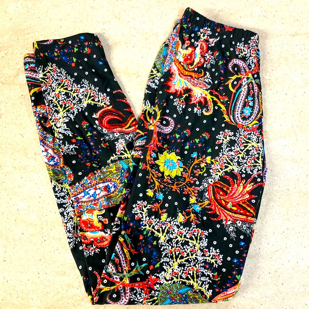 (3 for $15) Colorful paisley print leggings